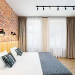 1898 Parkside Boutique Krakow