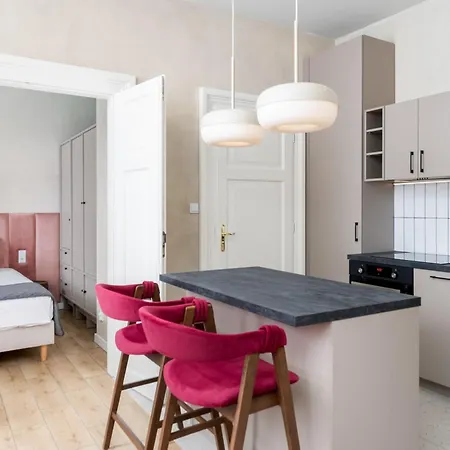 1898 Parkside Boutique