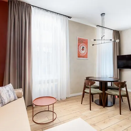 1898 Parkside Boutique 4*