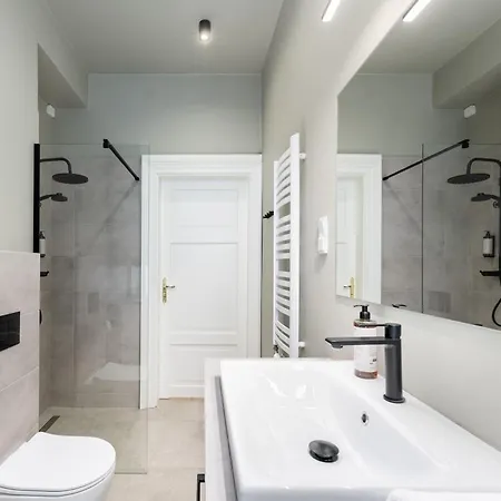 1898 Parkside Boutique