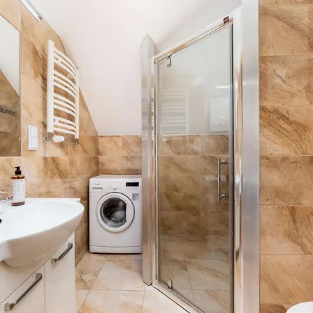 1898 Parkside Boutique