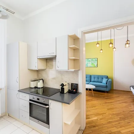 Ξενοδοχείο με διαμερίσματα 1898 Parkside Boutique 4*