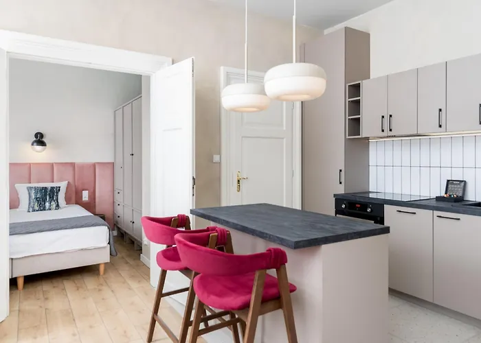 1898 Parkside Boutique